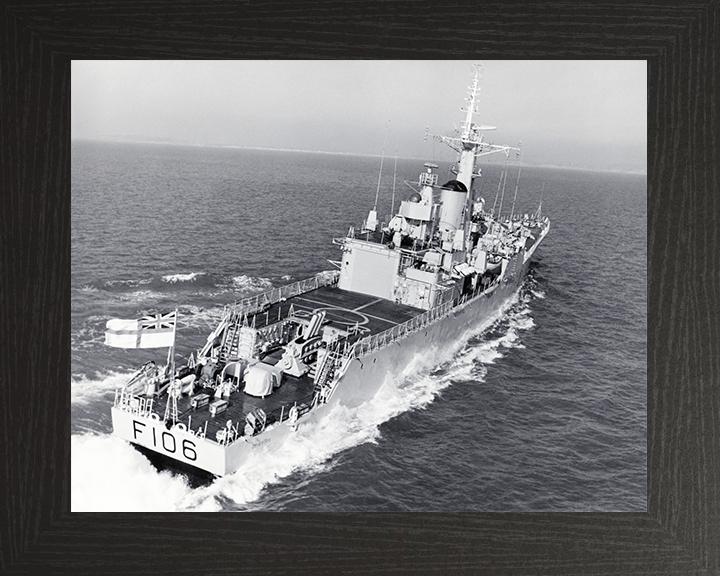 HMS Brighton (F106) Royal Navy Rothesay Class Frigate Starboard Quarter Photo Print Wall Art Decor Posters, Prints, & Visual Artwork Hampshire Prints 10 x 8 Black Frame No