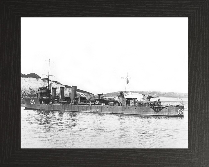 HMS Sorceress (G94) Photo Print - Dover 1919 - Royal Navy R Class Destroyer Posters, Prints, & Visual Artwork Hampshire Prints 10 x 8 Black Frame No