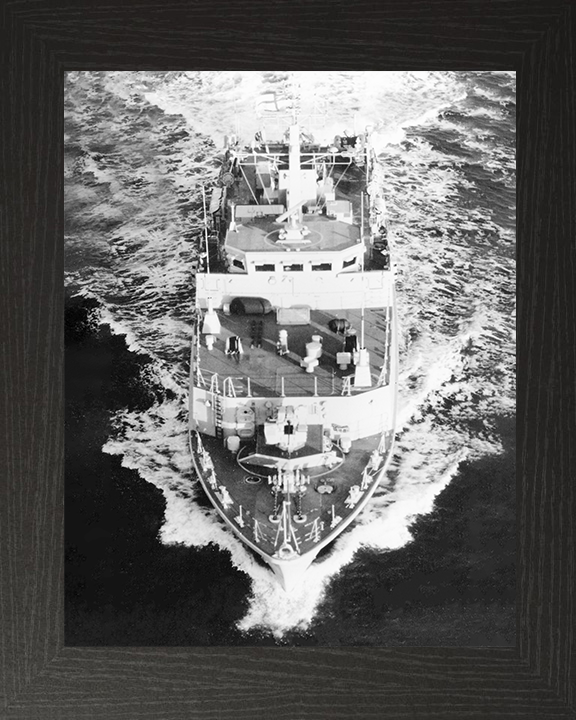 HMS Cromer (M103) Royal Navy Sandown Class Minehunter Bow view Photo Print Wall Art Decor Posters, Prints, & Visual Artwork Hampshire Prints 10 x 8 Black Frame No
