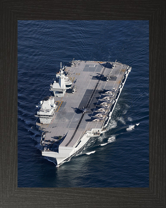 HMS Prince of Wales R09 | Photo Print | Framed Print | Queen Elizabeth Class | Aircraft Carrier | Royal Navy Hampshire Prints