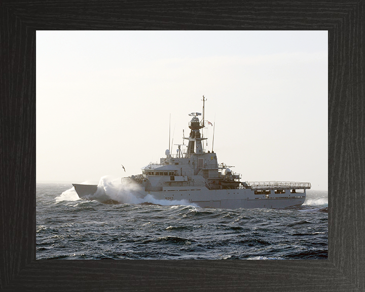 HMS Clyde (P257) Royal Navy River Class Patrol Vessel Riding Waves Photo Print Wall Art Decor Posters, Prints, & Visual Artwork Hampshire Prints 10 x 8 Black Frame No