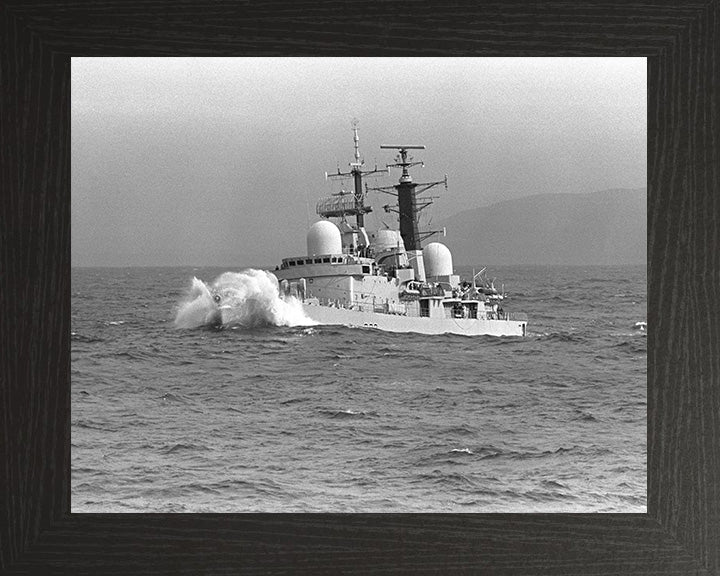 HMS Liverpool D92 | Photo Print | Framed Print | Poster | Type 42 | Destroyer | Royal Navy Hampshire Prints