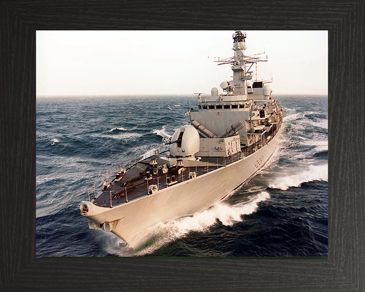 HMS Argyll (F231) Royal Navy Type 23 Frigate At Sea 2002 Photo Print Wall Art Decor Posters, Prints, & Visual Artwork Hampshire Prints 10 x 8 Black Frame No