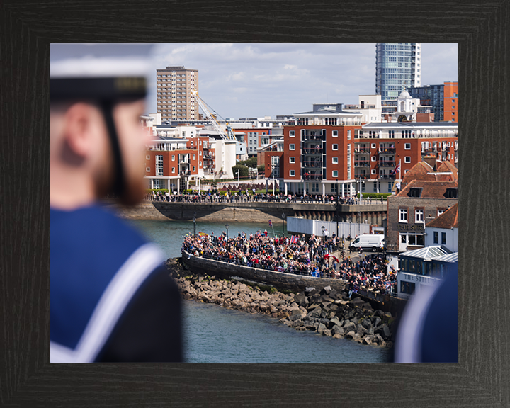 Portsmouth Crowds Wave off HMS Prince of Wales 2025 Photo Print - Royal Navy Hampshire Prints 10 x 8 Black Frame No