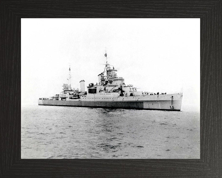 HMS Sheffield C24 | Photo Print | Framed Print | Town Class | Light Cruiser | Royal Navy Hampshire Prints
