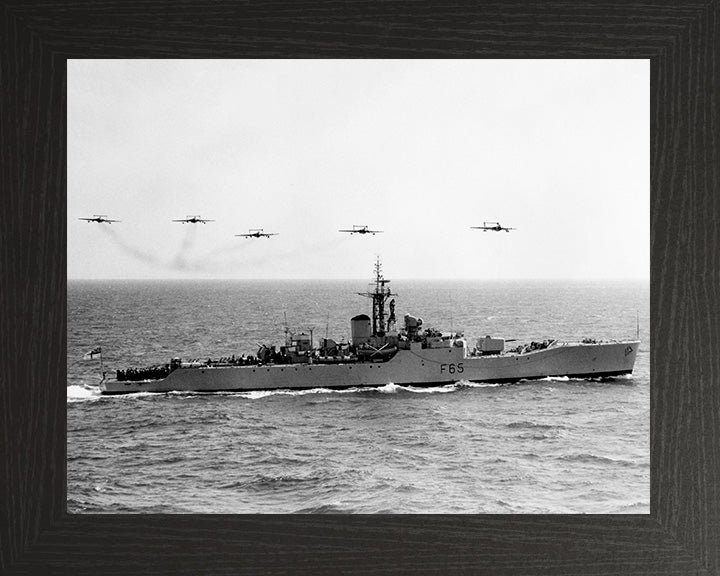 HMS Tenby F65 | Photo Print | Framed Print | Poster | Whitby Class | Frigate | Royal Navy Hampshire Prints