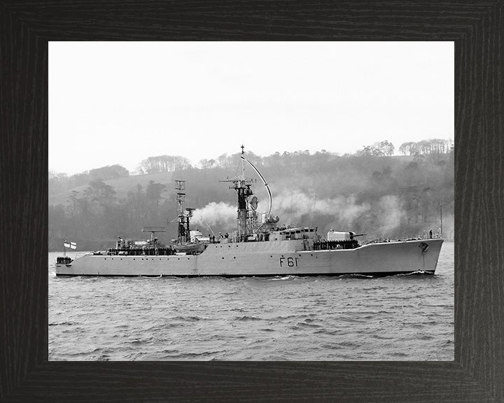 HMS Llandaff F61 | Photo Print | Framed Print | Salisbury Class | Frigate | Royal Navy Hampshire Prints
