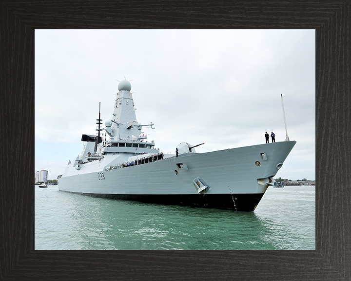 HMS Dauntless (D33) Royal Navy Type 45 Destroyer Entering Harbour Photo Print Wall Art Decor Posters, Prints, & Visual Artwork Hampshire Prints 10 x 8 Black Frame No