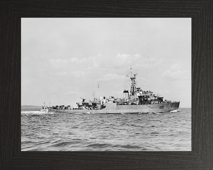 HMS Cardigan Bay (K630) Royal Navy Bay Class Frigate Starboard View Photo Print Wall Art Decor Posters, Prints, & Visual Artwork Hampshire Prints 10 x 8 Black Frame No