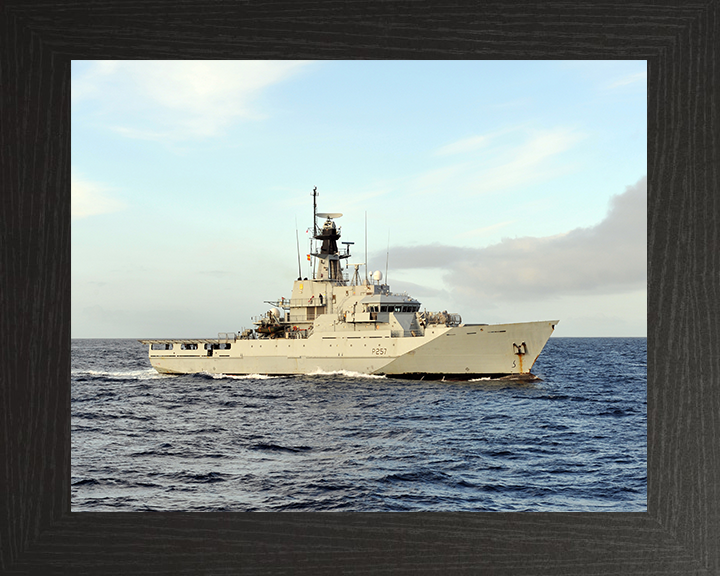 HMS Clyde (P257) Royal Navy River Class Patrol Vessel Starboard Beam View Photo Print Wall Art Decor Posters, Prints, & Visual Artwork Hampshire Prints 10 x 8 Black Frame No