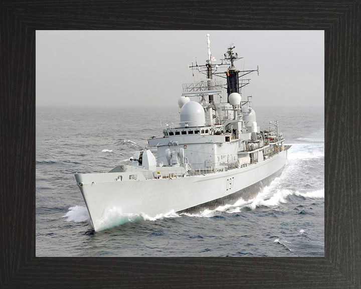 HMS Edinburgh (D97) Royal Navy Type 42 Destroyer At Sea Photo Print Wall Art Decor Posters, Prints, & Visual Artwork Hampshire Prints 10 x 8 Black Frame No