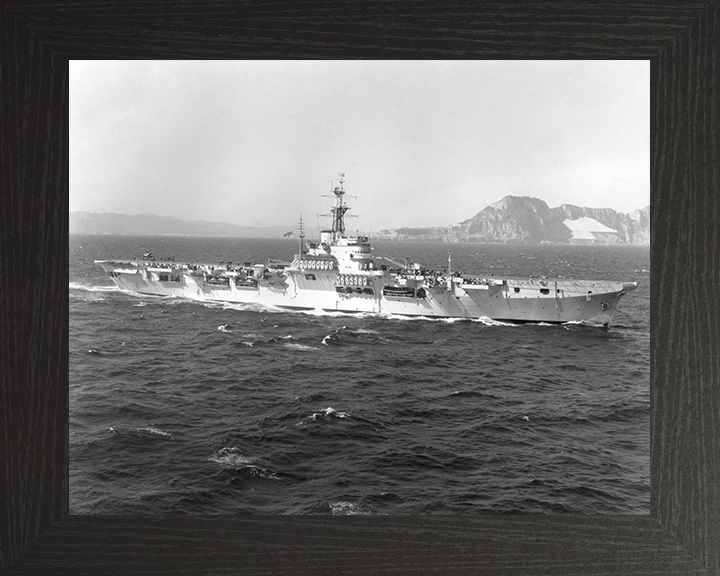 HMS Warrior R31 | Photo Print | Framed Print | Poster | Colossus Class | Aircraft Carrier | Royal Navy Hampshire Prints