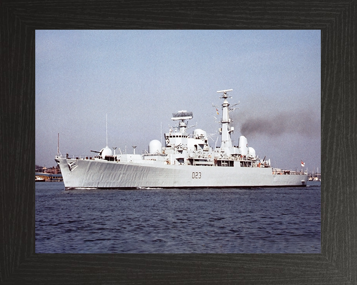 HMS Bristol (D23) Royal Navy Type 82 Destroyer Leaving Portsmouth Photo Print Wall Art Decor Posters, Prints, & Visual Artwork Hampshire Prints 10 x 8 Black Frame No