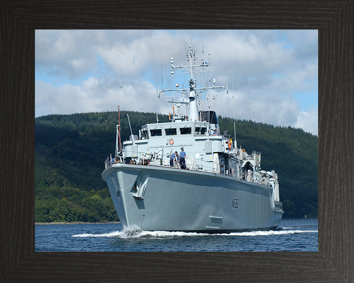 HMS Atherstone (M38) Royal Navy Hunt Class Mine Warfare Vessel Low Port Bow View Photo Print Wall Art Decor Posters, Prints, & Visual Artwork Hampshire Prints 10 x 8 Black Frame No