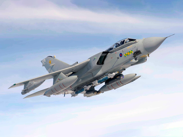 RAF Tornado GR4 Jet in Flight 2009 Photo Print - Royal Air Force Aircraft Posters, Prints, & Visual Artwork Hampshire Prints 6 x 4 No Frame No