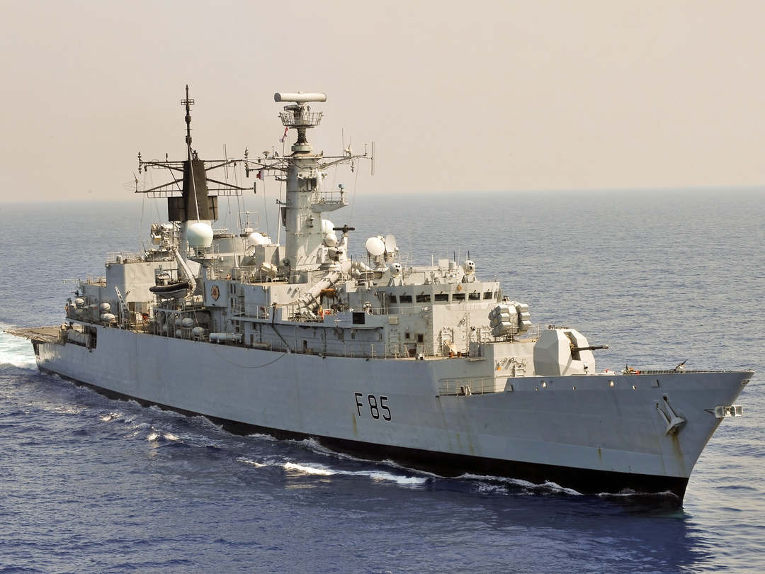 HMS Cumberland (F85) Royal Navy Type 22 Frigate Starboard Side Photo Print Wall Art Decor Posters, Prints, & Visual Artwork Hampshire Prints 6 x 4 No Frame No