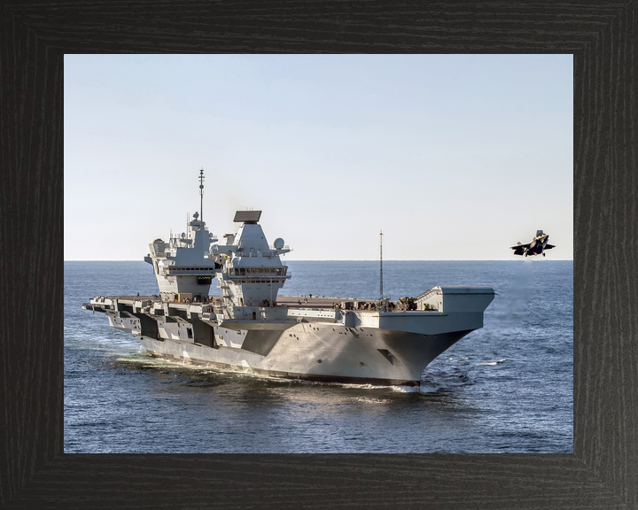 HMS Queen Elizabeth R08 Queen Elizabeth Class Aircraft Carrier November 2018 Photo Print - Posters, Prints, & Visual Artwork - by Hampshire Prints (image 3 of 9)