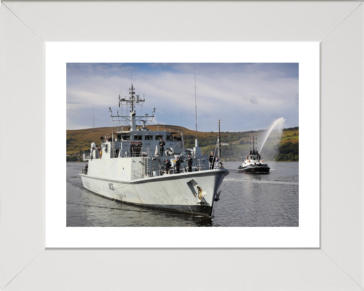 HMS Penzance M106 Sandown Class Minehunter September 2017 Photo Print - Posters, Prints, & Visual Artwork - by Hampshire Prints (image 4 of 9)