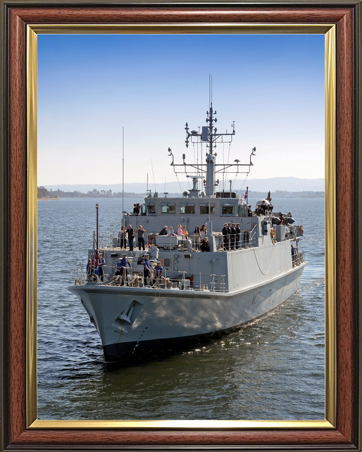 HMS Pembroke M107 Sandown Class Minehunter April 2015 Photo Print - Posters, Prints, & Visual Artwork - by Hampshire Prints (image 9 of 9)