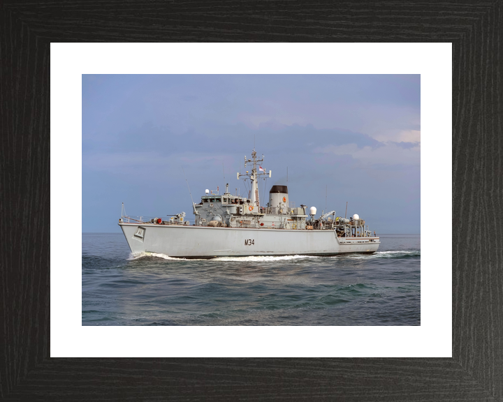 HMS Middleton M34 Hunt Class Mine Warfare Vessel March 2016 Photo Print - Posters, Prints, & Visual Artwork - by Hampshire Prints (image 2 of 9)