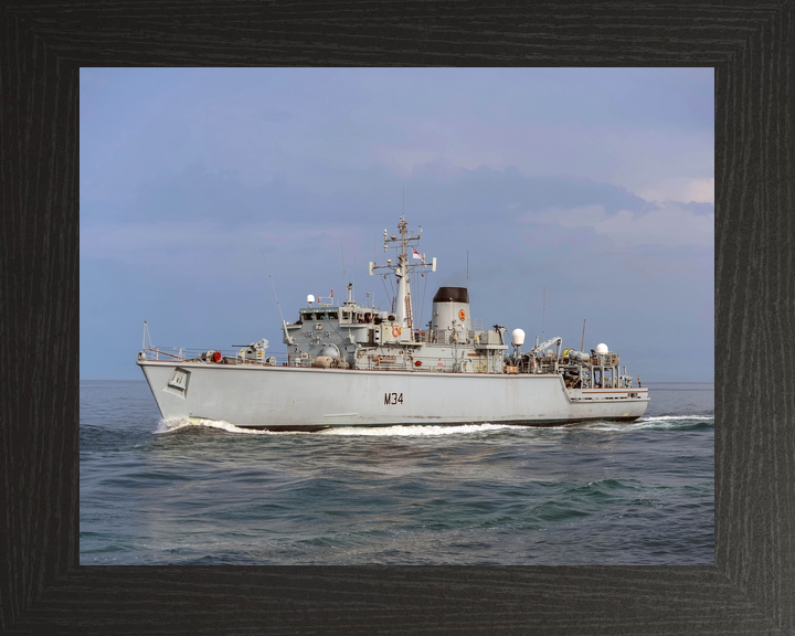HMS Middleton M34 Hunt Class Mine Warfare Vessel March 2016 Photo Print - Posters, Prints, & Visual Artwork - by Hampshire Prints (image 3 of 9)