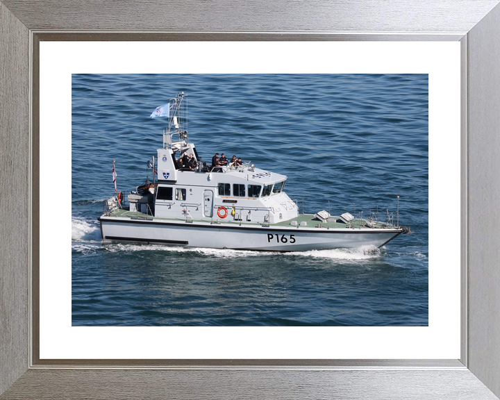 HMS Example (P165) Royal Navy Archer Class P2000 Patrol Vessel Underway Photo Print Wall Art Decor - Posters, Prints, & Visual Artwork - by Hampshire Prints (image 6 of 9)
