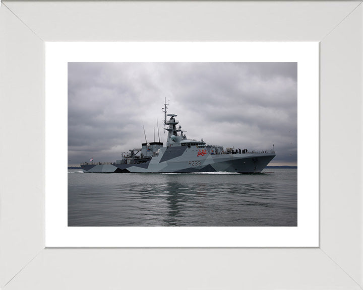 HMS Tamar P233 Royal Navy River class patrol vessel Photo Print or Framed Print - Hampshire Prints