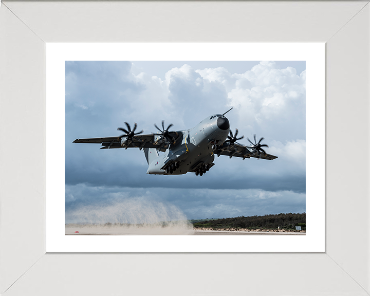 RAF Atlas A400M taking off Photo Print - Royal Air Force Aircraft Hampshire Prints 10 x 8 White Frame Yes