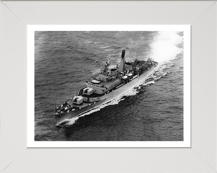 HMS Fife D20 | Photo Print | Framed Print | Poster | County Class | Destroyer | Royal Navy Hampshire Prints