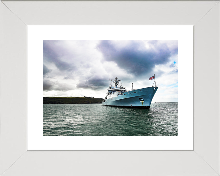 HMS Echo (H87) Royal Navy Echo Class Survey Vessel At Anchor Photo Print Wall Art Decor Posters, Prints, & Visual Artwork Hampshire Prints 10 x 8 White Frame Yes