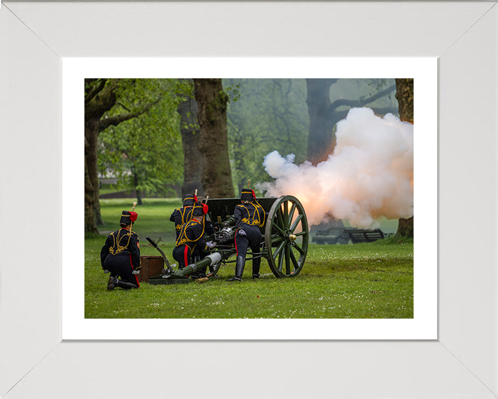 King’s Troop Royal Horse Artillery Gun Salute Photo Print - British Army Hampshire Prints 10 x 8 White Frame Yes