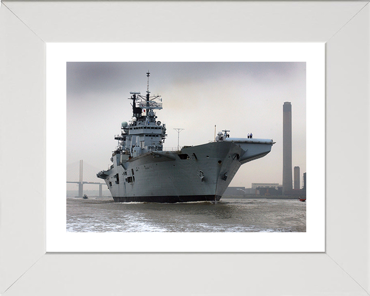 HMS Illustrious (R06) Photo Print - River Thames 2009 - Royal Navy Invincible Class Aircraft Carrier Hampshire Prints 10 x 8 White Frame Yes