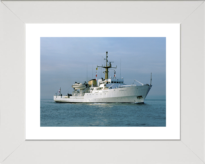 HMS Beagle (A319) Royal Navy Bulldog Class Survey Vessel Underway Photo Print Wall Art Decor Posters, Prints, & Visual Artwork Hampshire Prints 10 x 8 White Frame Yes
