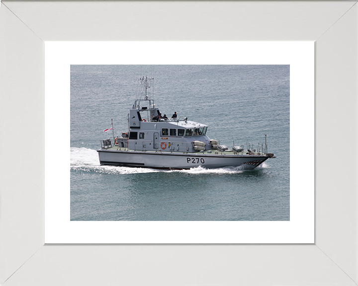 HMS Biter (P270) Royal Navy Archer Class P2000 Patrol Vessel Underway Photo Print Wall Art Decor Posters, Prints, & Visual Artwork Hampshire Prints 10 x 8 White Frame Yes