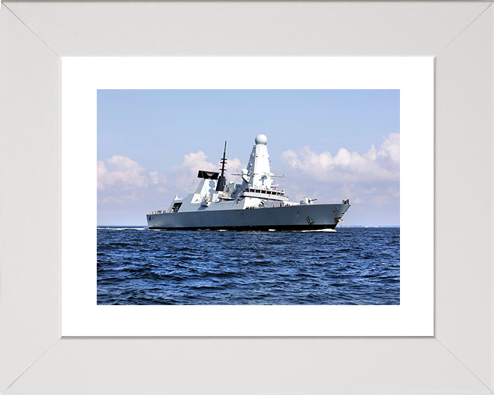 HMS Diamond (D34) Royal Navy Type 45 Destroyer Low Starboard View Photo Print Wall Art Decor Posters, Prints, & Visual Artwork Hampshire Prints 10 x 8 White Frame Yes