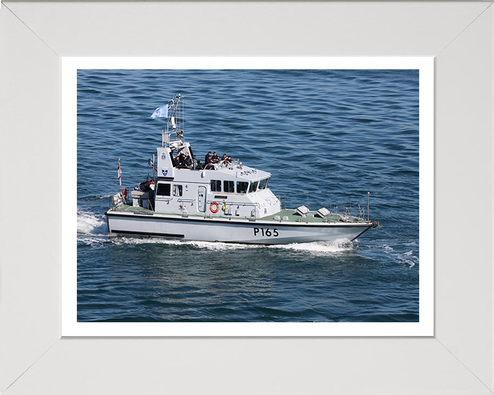 HMS Example P165 | Photo Print | Framed Print | Archer Class | P2000 | Patrol Vessel | Royal Navy Hampshire Prints