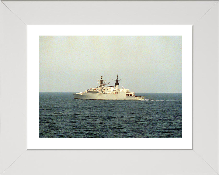 HMS Brazen (F91) Photo Print - Gulf Of Oman 1990 - Royal Navy Type 22 Frigate Hampshire Prints 10 x 8 White Frame Yes