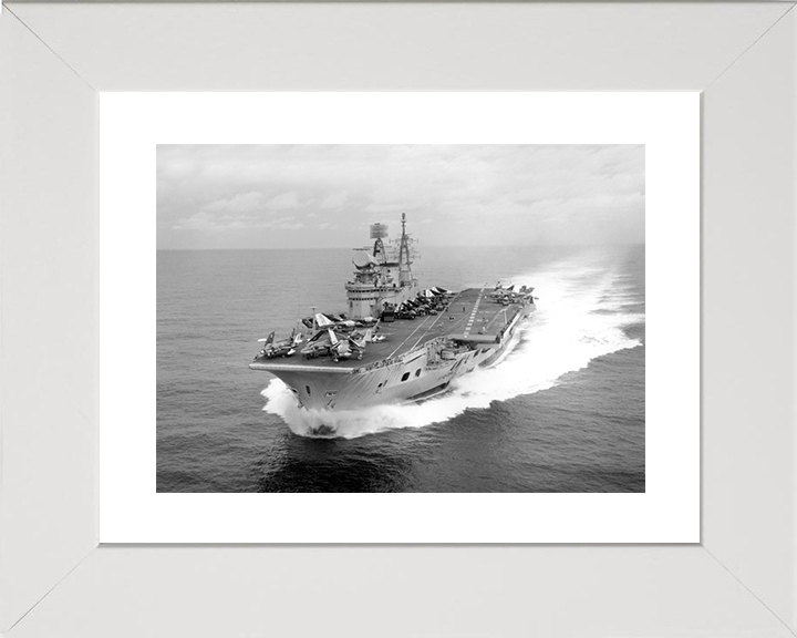 HMS Eagle (R05) Royal Navy Audacious Class Aircraft Carrier At Speed Photo Print Wall Art Decor Posters, Prints, & Visual Artwork Hampshire Prints 10 x 8 White Frame Yes