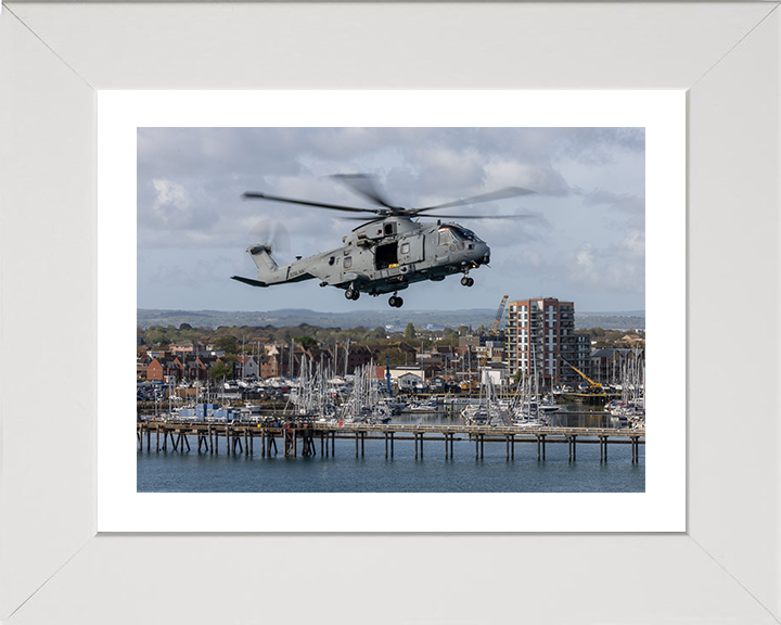 Merlin Helicopter Embarks HMS Prince of Wales Photo Print - Royal Navy Aircraft Hampshire Prints 10 x 8 White Frame Yes