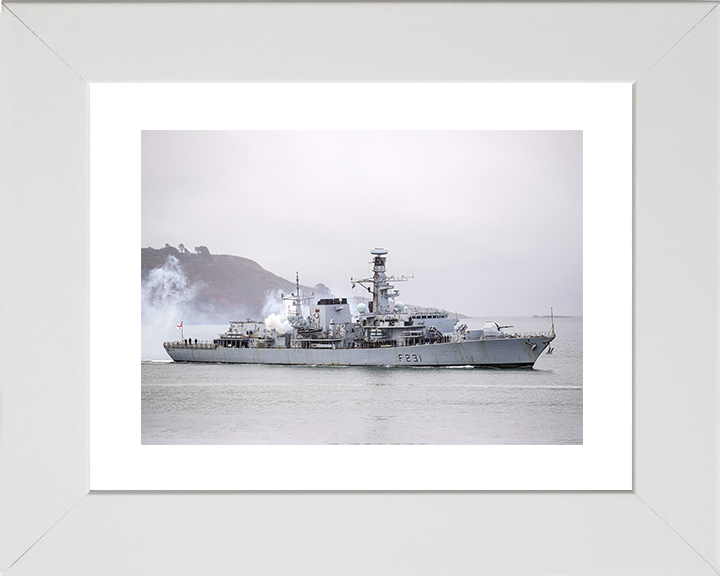 HMS Argyll (F231) Royal Navy Type 23 Frigate Firing Photo Print Wall Art Decor Posters, Prints, & Visual Artwork Hampshire Prints 10 x 8 White Frame Yes
