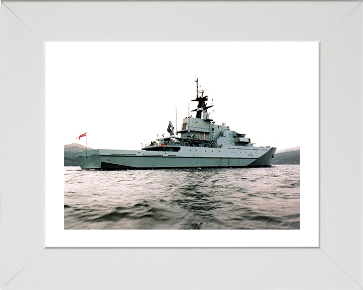 HMS Tyne (P281) Photo Print - On the Clyde 2003 - Royal Navy River Class Patrol Vessel Posters, Prints, & Visual Artwork Hampshire Prints 10 x 8 White Frame Yes