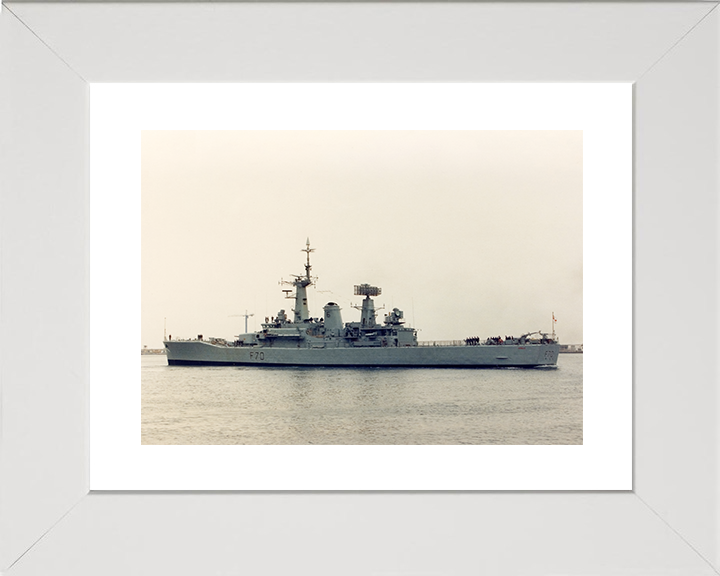 HMS Apollo (F70) Royal Navy Leander Class Frigate Leaving Harbour Photo Print Wall Art Decor Posters, Prints, & Visual Artwork Hampshire Prints 10 x 8 White Frame Yes