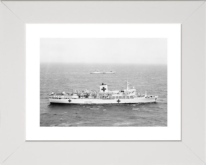 SS Uganda | Photo Print | Framed Print | Poster | Hospital Ship | Royal Navy Hampshire Prints