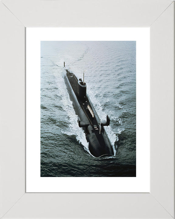 HMS Resolution S22 Submarine | Photo Print | Framed Print | Resolution Class | Royal Navy Hampshire Prints