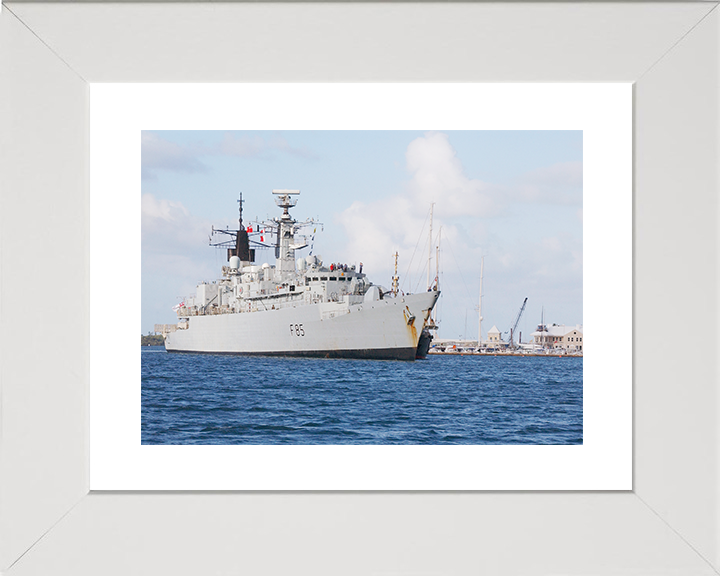 HMS Cumberland (F85) Royal Navy Type 22 Frigate Entering Bermuda 2005 Photo Print Wall Art Decor Posters, Prints, & Visual Artwork Hampshire Prints 10 x 8 White Frame Yes