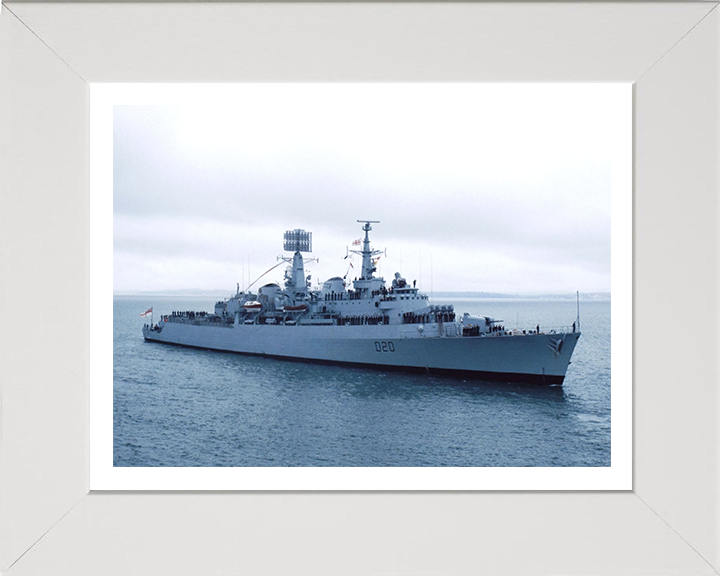 HMS Fife D20 | Photo Print | Framed Print | Poster | County Class | Destroyer | Royal Navy Hampshire Prints