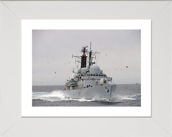 HMS Southampton D90 Royal Navy Type 42 destroyer Photo Print or Framed Print - Hampshire Prints