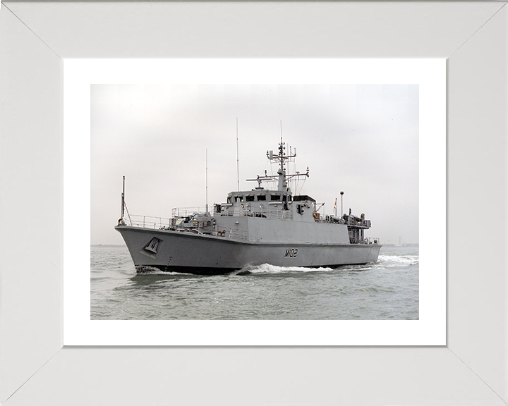 HMS Inverness (M102) Photo Print - at sea - Royal Navy Sandown Class Minehunter