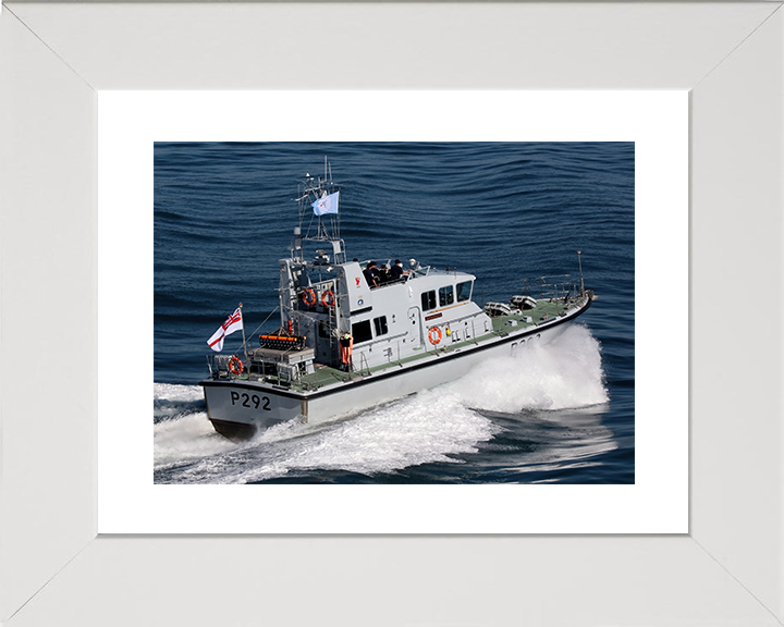 HMS Charger (P292) Royal Navy Archer Class P2000 Patrol Vessel Starboard Quarter View Photo Print Wall Art Decor Posters, Prints, & Visual Artwork Hampshire Prints 10 x 8 White Frame Yes
