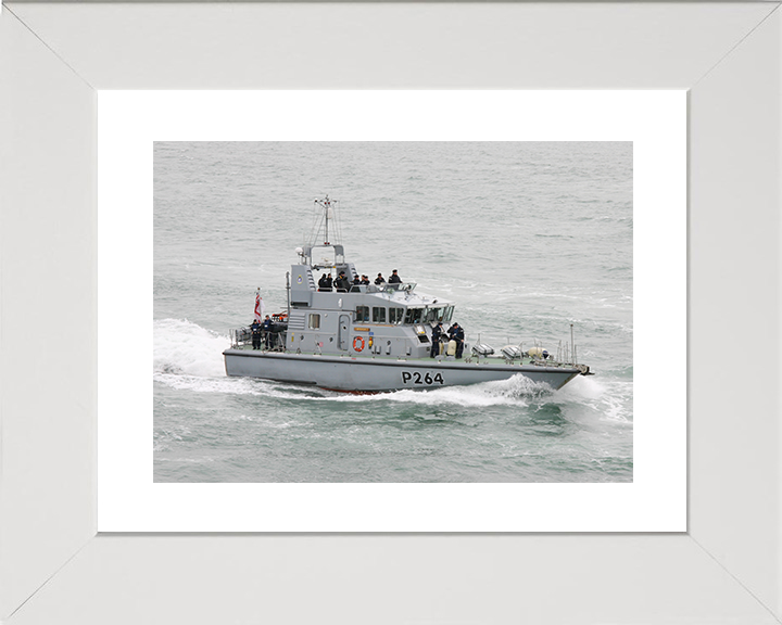 HMS Archer (P264) Royal Navy Archer Class P2000 Patrol Vessel At Speed Photo Print Wall Art Decor Posters, Prints, & Visual Artwork Hampshire Prints 10 x 8 White Frame Yes